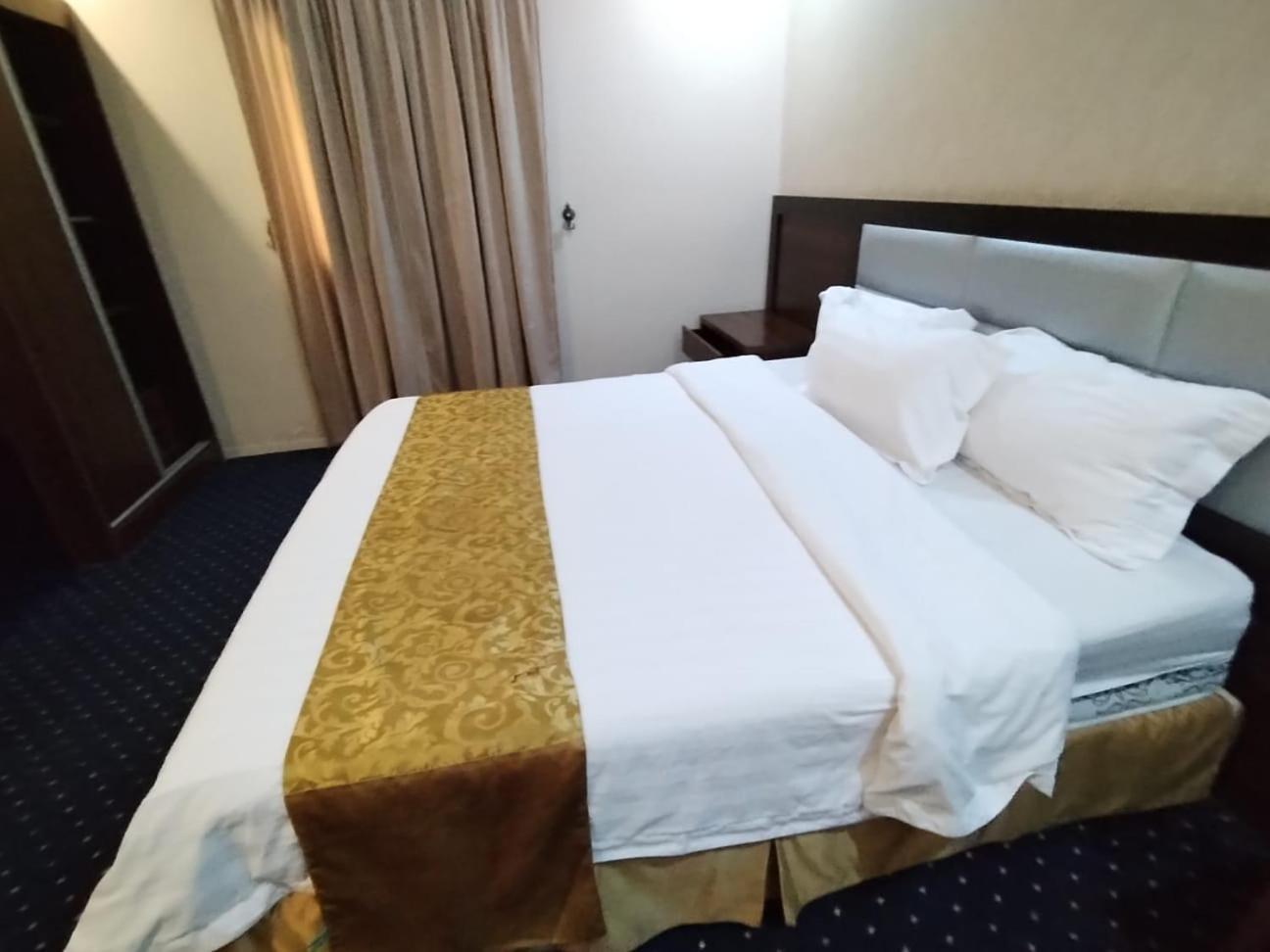 Amasy Al-Bashaer Aparthotel Jeddah Bagian luar foto
