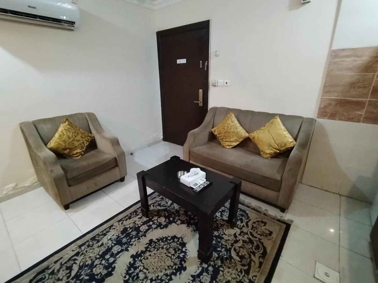 Amasy Al-Bashaer Aparthotel Jeddah Bagian luar foto